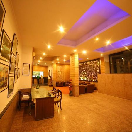 แมคสัน รีสอร์ต วรินทาวัน Hotel Kosi ภายนอก รูปภาพ